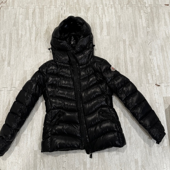 MONCLER COAT - Picture 1 of 11